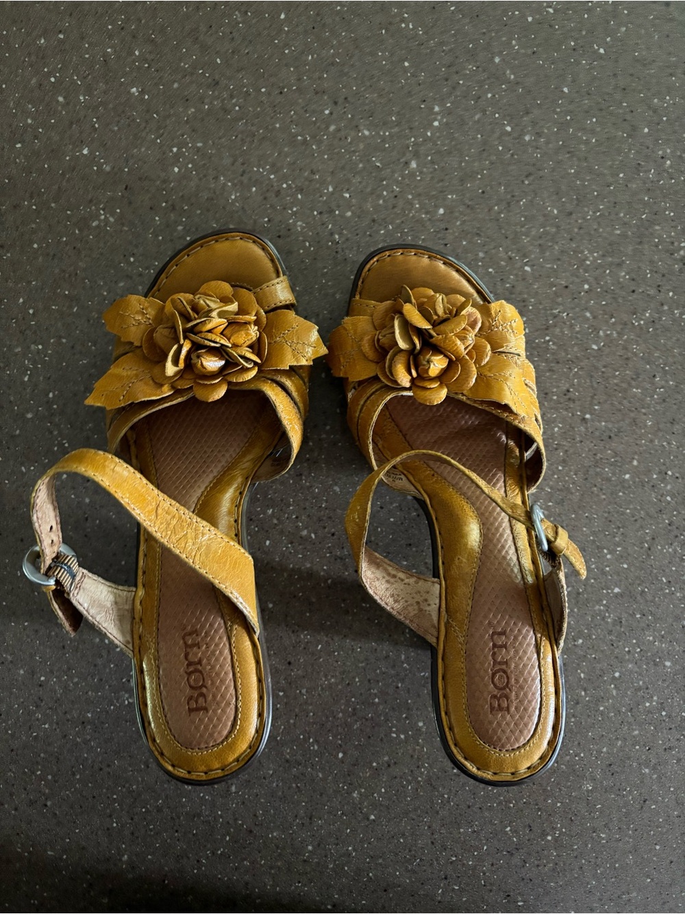 Born Women’s size 9 Flowered Golden Yellow Sandals